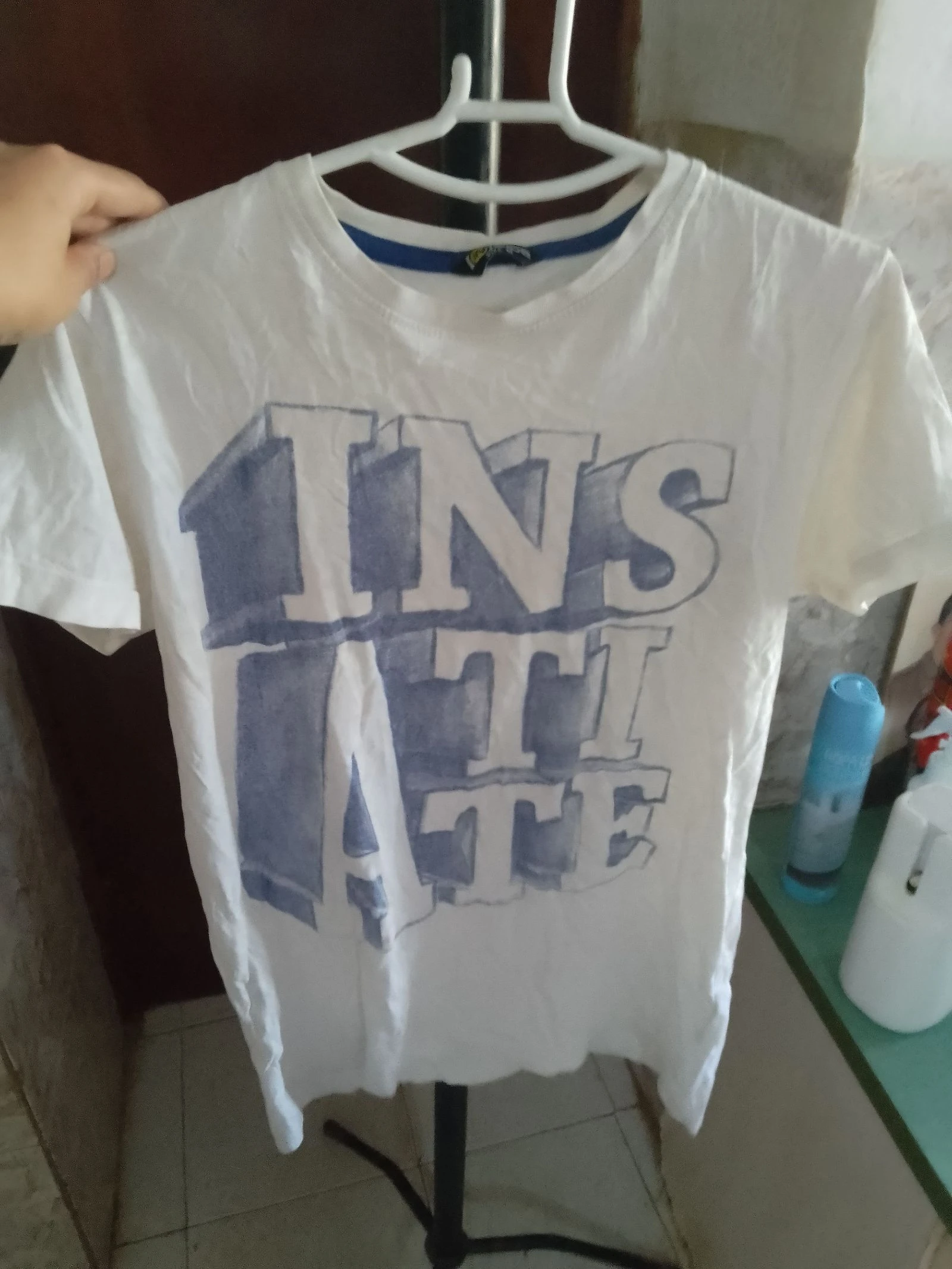 Camiseta inside